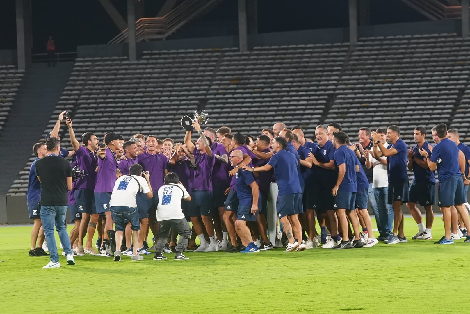 Talleres festejó con los hinchas en el Kempes.