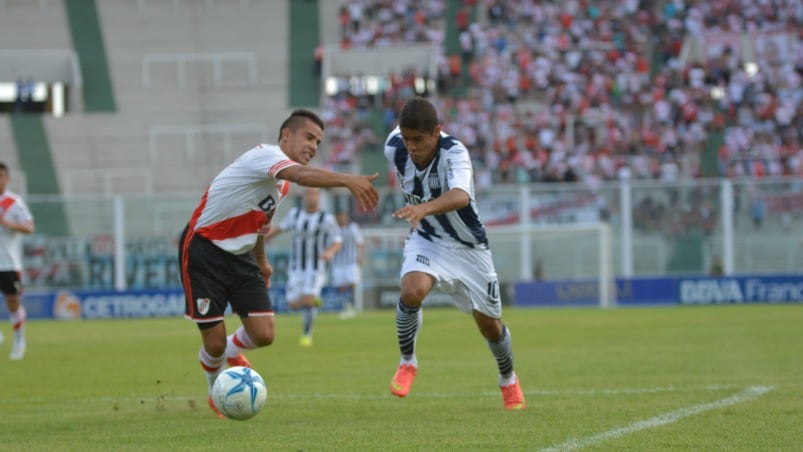 Talleres festejó el ascenso frente a River por El Doce. Foto: Lucio Casalla.