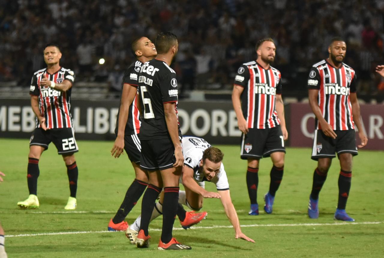 Talleres festejó en Córdoba y se lleva un 2-0 a Brasil. / Foto: Lucio Casalla ElDoce.tv