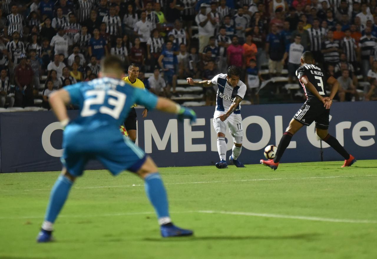 Talleres festejó en Córdoba y se lleva un 2-0 a Brasil. / Foto: Lucio Casalla ElDoce.tv