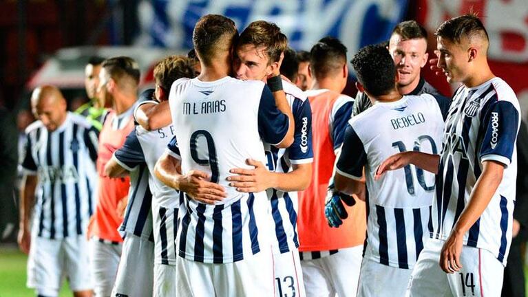 Talleres festejó y se despidió con un triunfo ante Colón