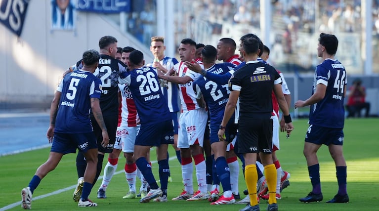 Talleres-Instituto en el Kempes.