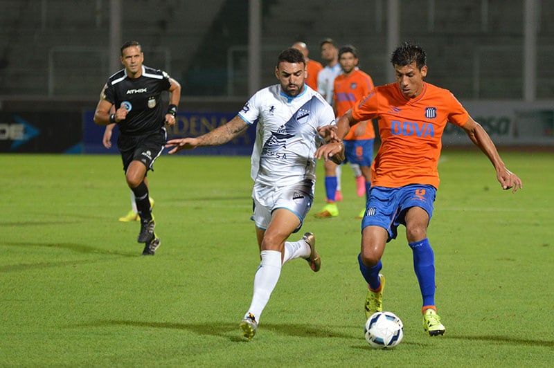 Talleres jugó ante Guillermo Brown de Puerto Madryn en su regreso a la B Nacional. Foto: Lucio Casalla / ElDoce.tv