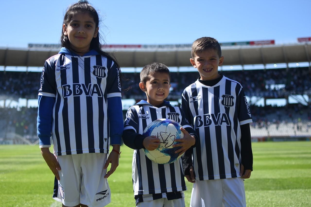 Talleres le ganó a Patronato y llegó a 10 puntos. Foto: Lucio Casalla / ElDoce.tv.