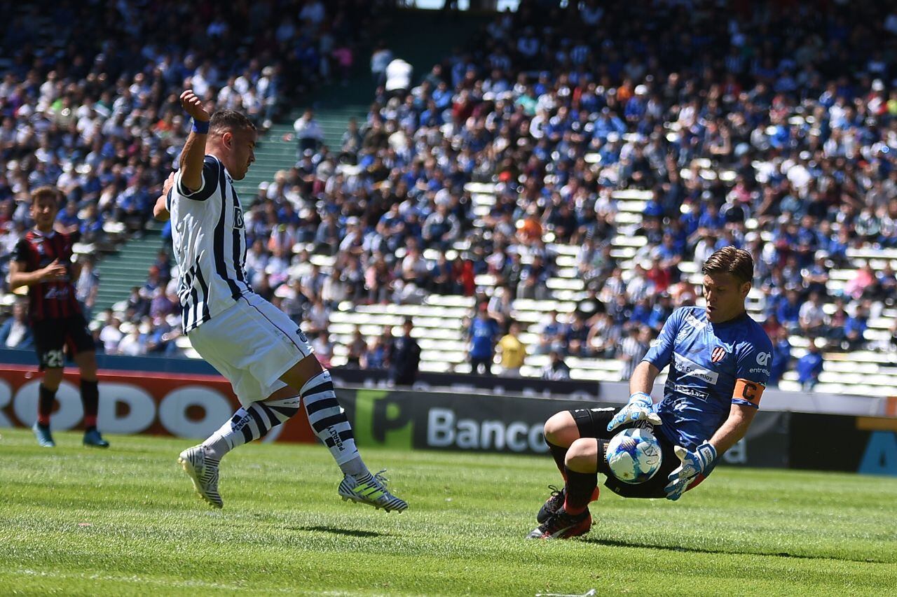 Talleres le ganó a Patronato y llegó a 10 puntos. Foto: Lucio Casalla / ElDoce.tv.