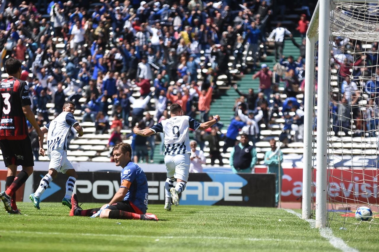 Talleres le ganó a Patronato y llegó a 10 puntos. Foto: Lucio Casalla / ElDoce.tv.