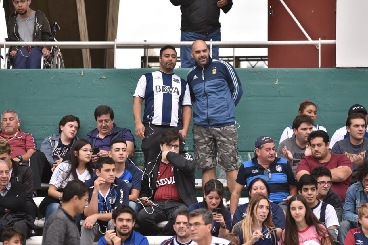 Talleres le ganó en los penales a San Martín de San Juan y pasó a octavos de la Copa Superliga. Fotos: Lucho Casalla.