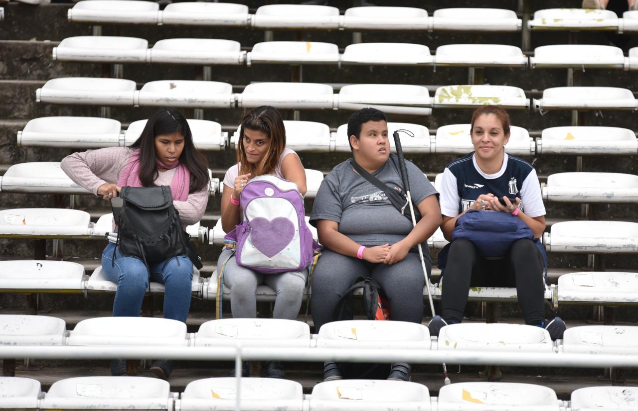 Talleres le ganó en los penales a San Martín de San Juan y pasó a octavos de la Copa Superliga. Fotos: Lucho Casalla.