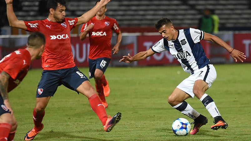 Talleres no tuvo su mejor noche ante Independiente. Foto: Lucio Casalla / ElDoce.tv.