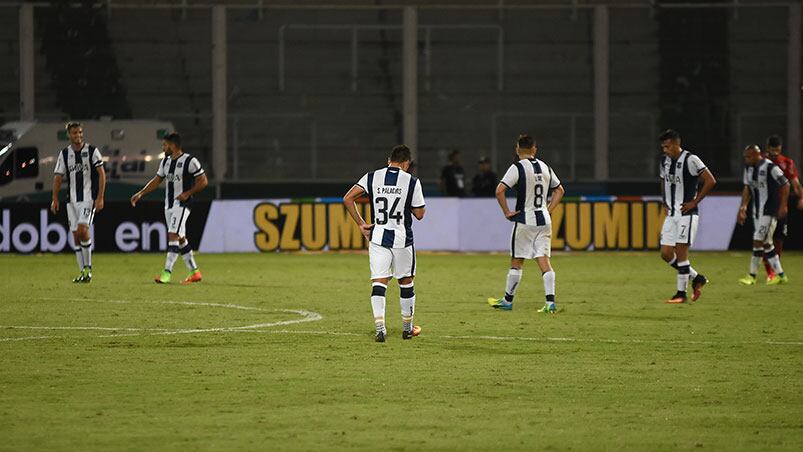 Talleres no tuvo su mejor noche ante Independiente. Foto: Lucio Casalla / ElDoce.tv.