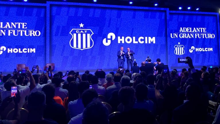 Talleres presentó su alianza estratégica con Holcim.