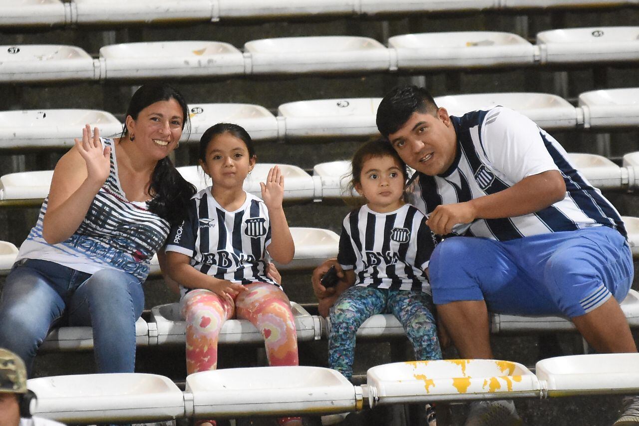 Talleres recibió a Central en el Kempes. Foto: Lucio Casalla / ElDoce.tv.