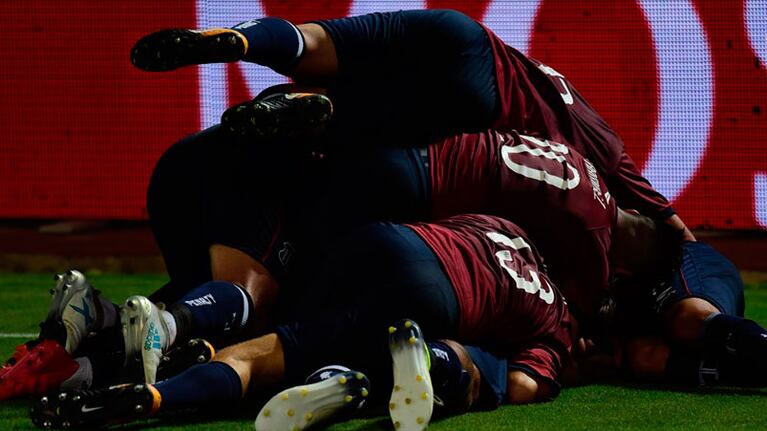 Talleres sigue como único escolta y se acercó a Boca.