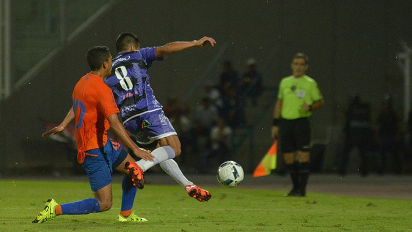 Talleres sumó tres puntos más ante Villa Dálmine. Foto: Lucio Casalla / ElDoce.tv.