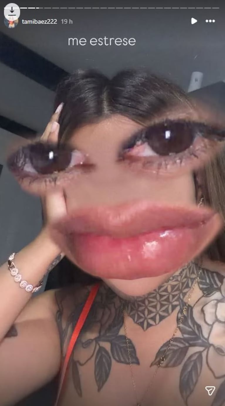 Tamara Báez sufrió un revés inesperado al querer preparar milanesas: “Soy la peor”