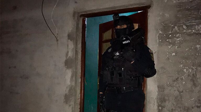 También encontraron cocaína, dinero y elementos de fraccionamiento.