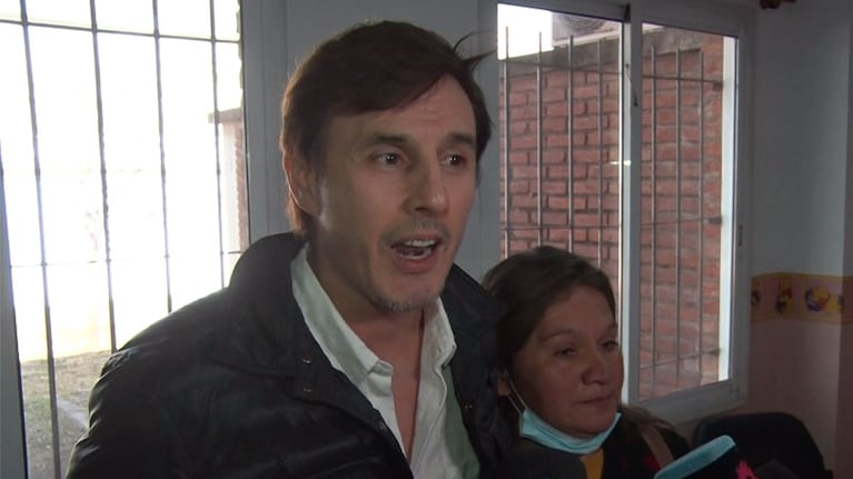 También señaló la ausencia del gobernador y su vice.