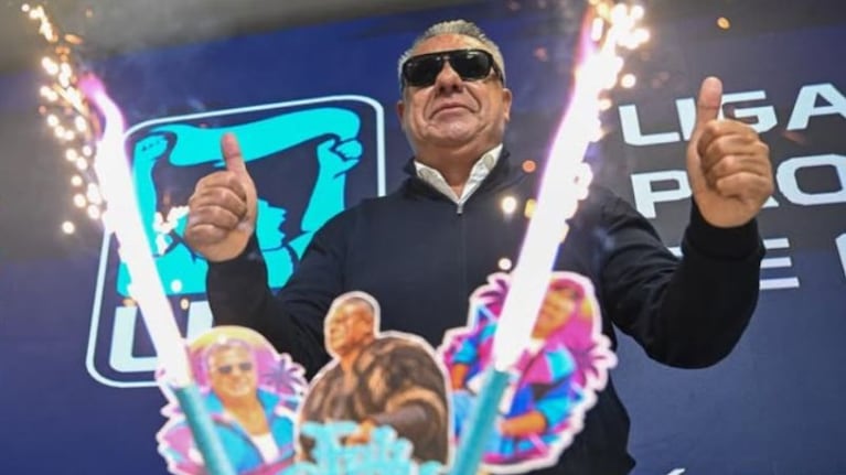 Tapia festejó su cumpleaños en el predio de AFA en Ezeiza.
