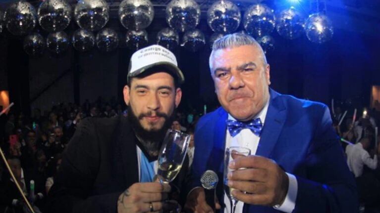Tapia y Ulises durante el festejo de la clasificación de la selección al Mundial