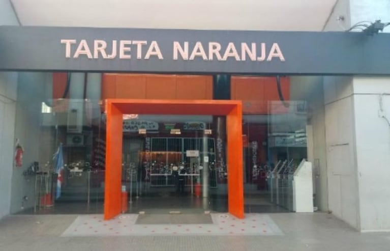 Tarjeta Naranja denunció a dos empleados por un robo millonario