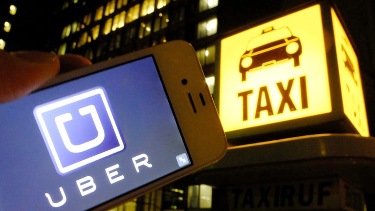 Taxis y remises en contra de Uber