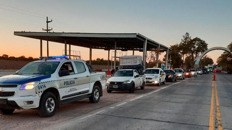 Taxista cordobés retenido en Tucumán: la insólita respuesta de las autoridades