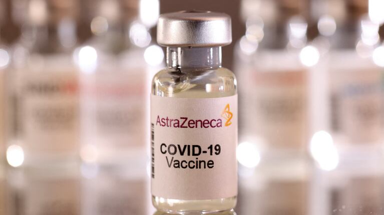 Tercera demanda en Córdoba contra la vacuna AstraZeneca.