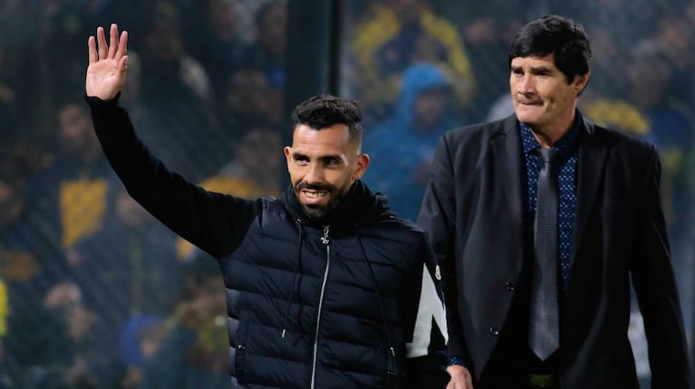 Tevez en su última visita a La Bombonera como técnico de Rosario Central (Foto: Fotobaires).