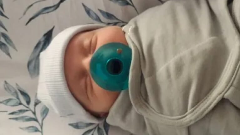 Thaddeus llegó al mundo en Estados Unidos y rompió un récord mundial. Su hermana biológica tiene 30 años y una hija de 10.
