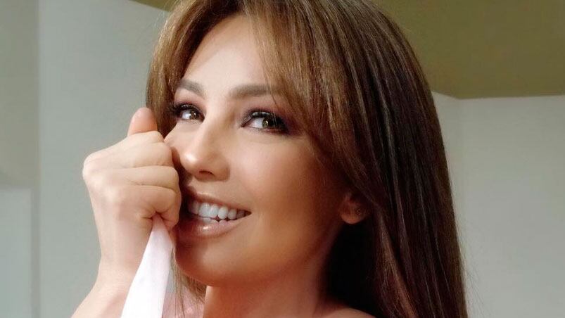 Thalía llamó la atención con su cara renovada.