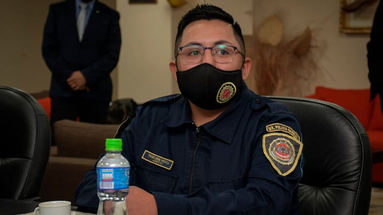 Thiago es el primer policía trans de Córdoba.