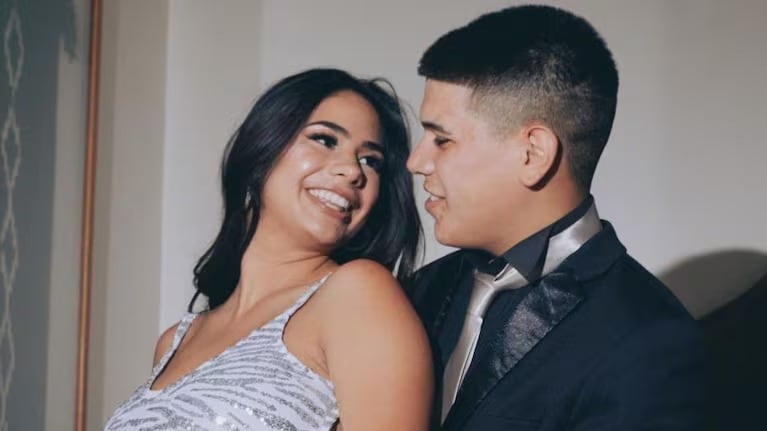 Thiago Medina le pidió casamiento a Daniela Celis mientras se recupera en el hospital