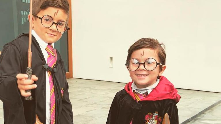 Thiago y Mateo Messi conquistaron Instagram con sus disfraces para carnaval.