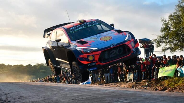 Thierry Neuville consiguió la victoria por segunda vez en suelo cordobés. Foto: Lucio Casalla / ElDoce.tv