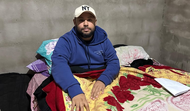 Tiene Sarcoma de Ewing y necesita una prótesis carísima: su abuelo rifa la camioneta con la que trabaja