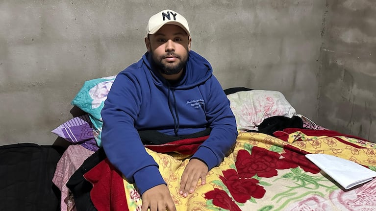Tiene Sarcoma de Ewing y necesita una prótesis carísima: su abuelo rifa la camioneta con la que trabaja