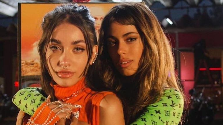 Tini y María tienen buena onda.
