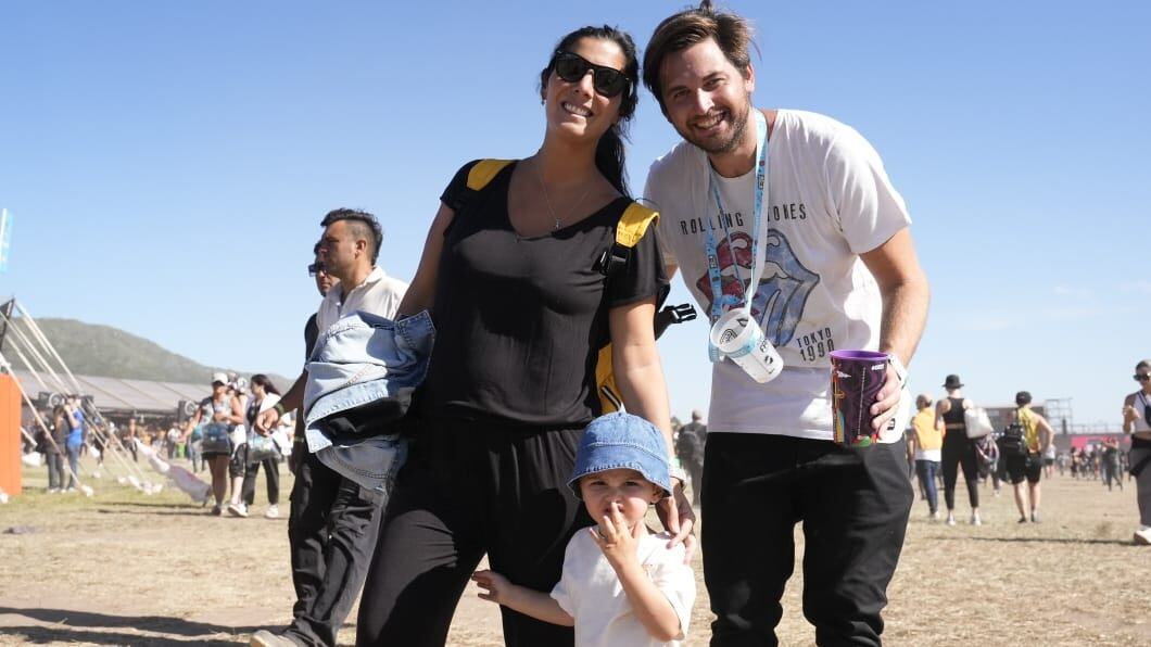 Todo el calor y color popular del segundo día del Cosquín Rock. Foto: Lucio Casalla/El Doce.