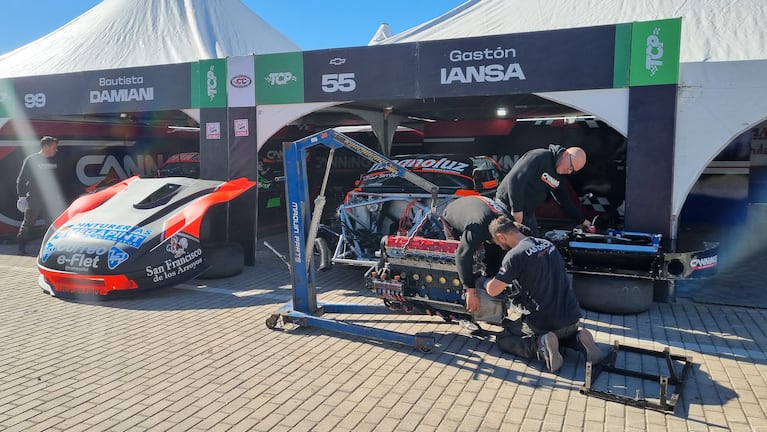 Todo listo para el inicio del TC en el Autódromo Oscar Cabalén.