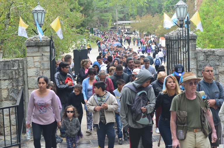 Todo listo para la peregrinación a la Virgen de Lourdes en Alta Gracia: seguridad y recomendaciones