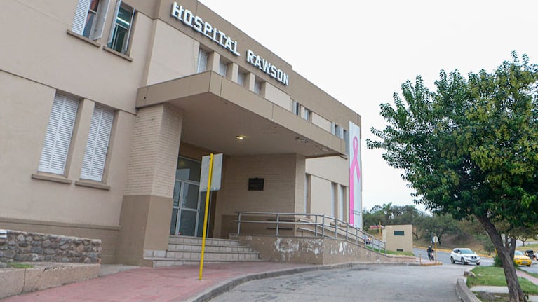 Todo sucedió este lunes a la noche en la guardia del centro del salud cordobés.