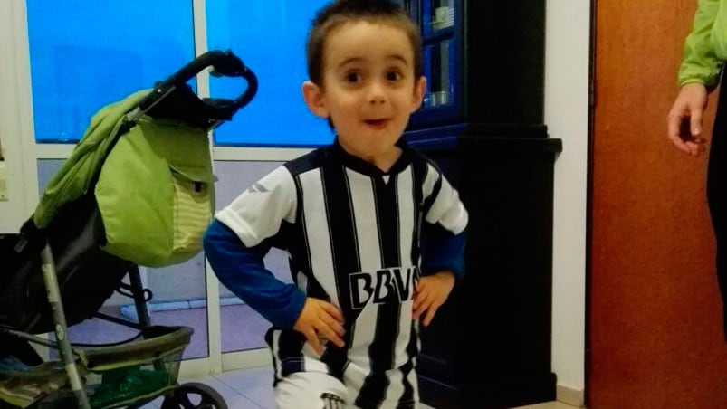 Tomás, el pequeño hincha de Talleres.