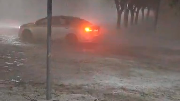 Tormenta con granizo en Río Tercero-.