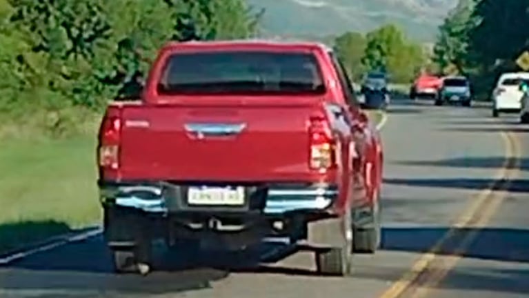 toyota hilux altas cumbres