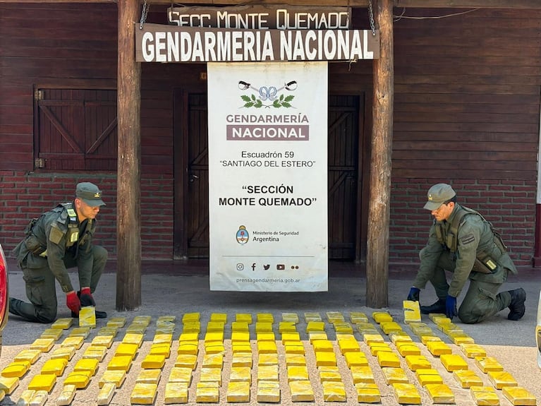 Traficaban droga desde Salta a San Francisco y fueron detenidos. (Foto: Gendarmería Nacional) 