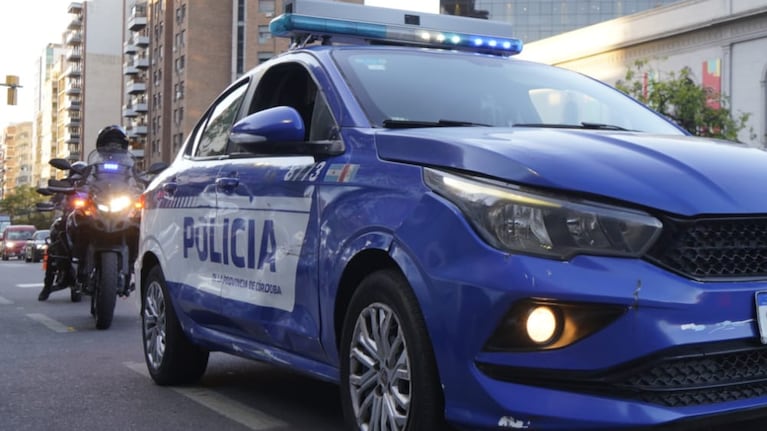 Tragedia en Córdoba: un motociclista arrolló y mató a un anciano que caminaba por la zona