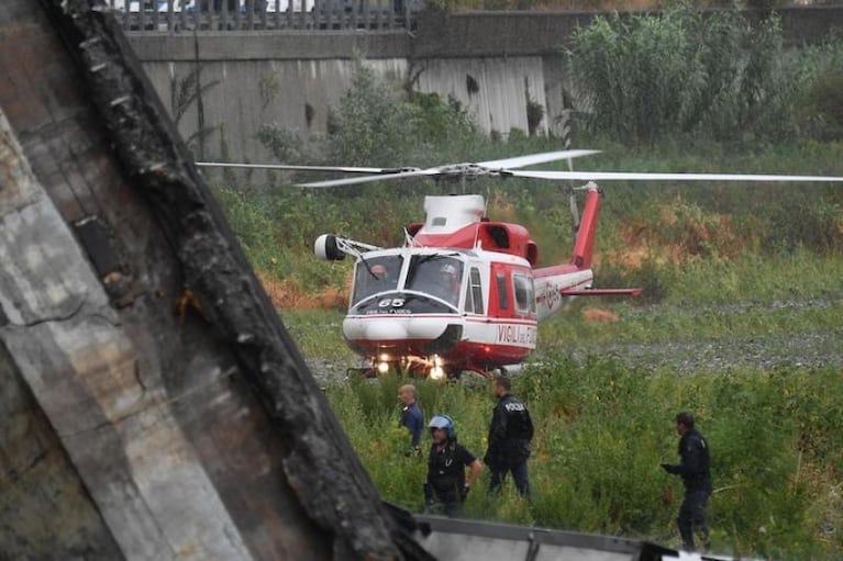 Tragedia en Génova: se derrumbó un puente de 90 metros