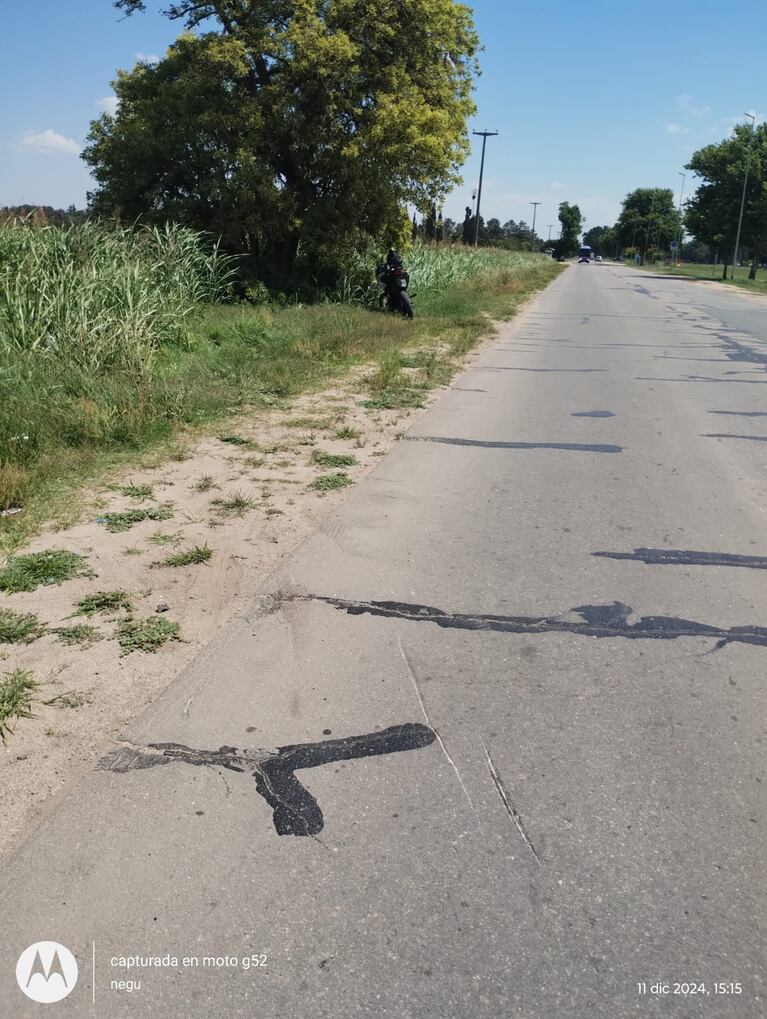 Tragedia en Río Cuarto: despistó su moto y murió en el acto