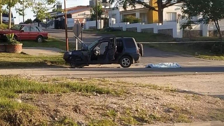 Tragedia en Tanti: murió al impactar con su auto contra un árbol