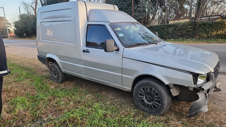 Tragedia: se tropezó al cruzar una avenida y murió atropellado por una camioneta